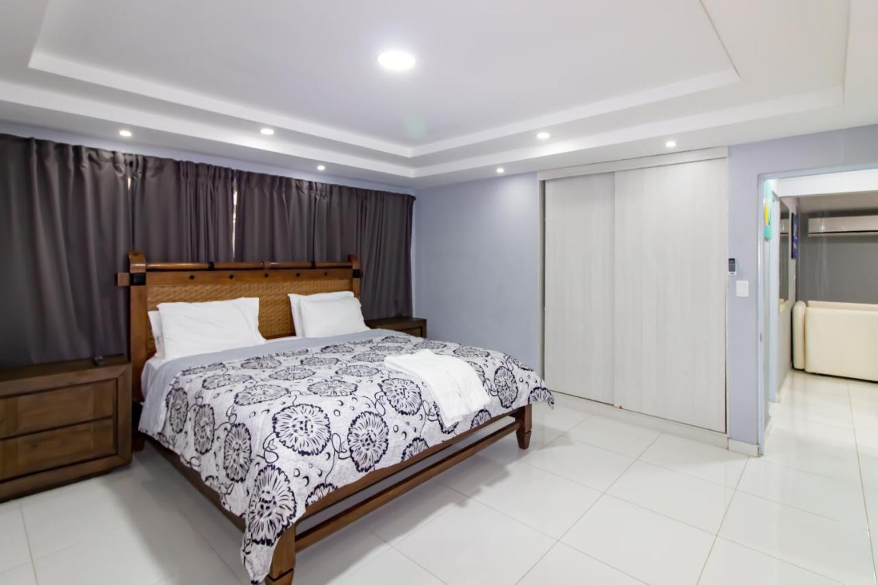 Hotel Senorial Санто-Доминго Экстерьер фото